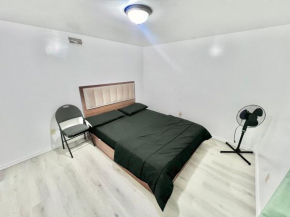 D7 Room Near Airport